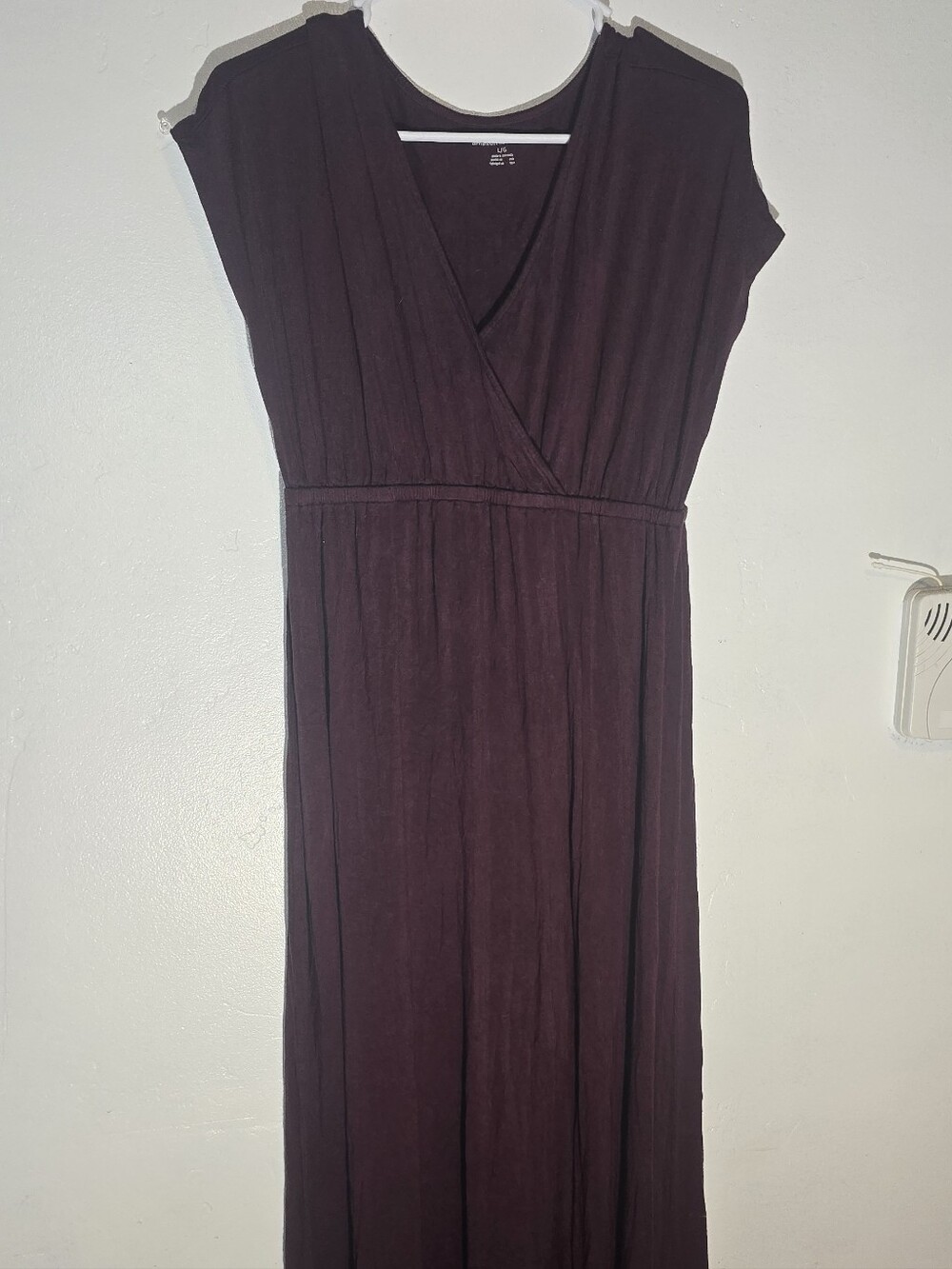Amazon Essentials Women's Wrap Maxi Dress - Plum